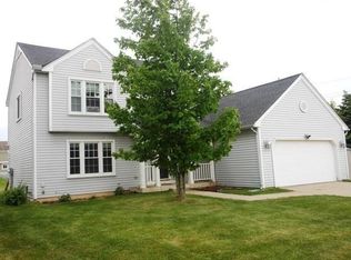 4024 Rolling Meadow Ln, Ypsilanti, MI 48197