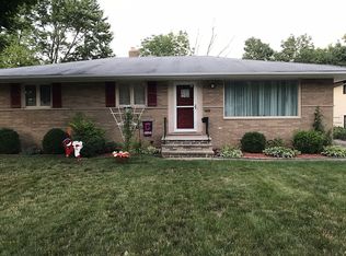 7005 Greenbriar Dr, Parma Heights, OH 44130