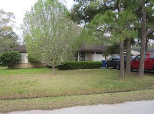 5518 Yacht Club Dr, Dickinson, TX 77539