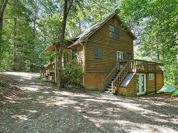 3rd image of 117 Hillstream Dr