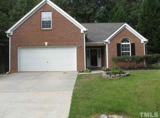112 Falmouth Ct, Clayton, NC 27527