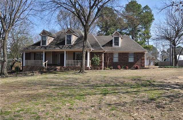 1st image of 2812 Darolyn St