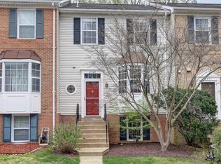 8569 Enochs Dr, Lorton, VA 22079