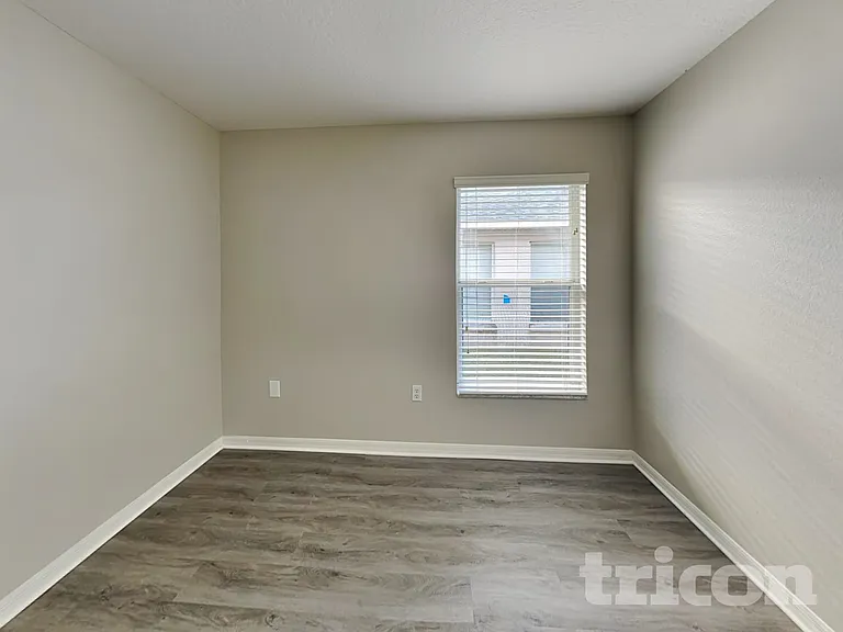 14131 Colonial Spring Way — Photo 12