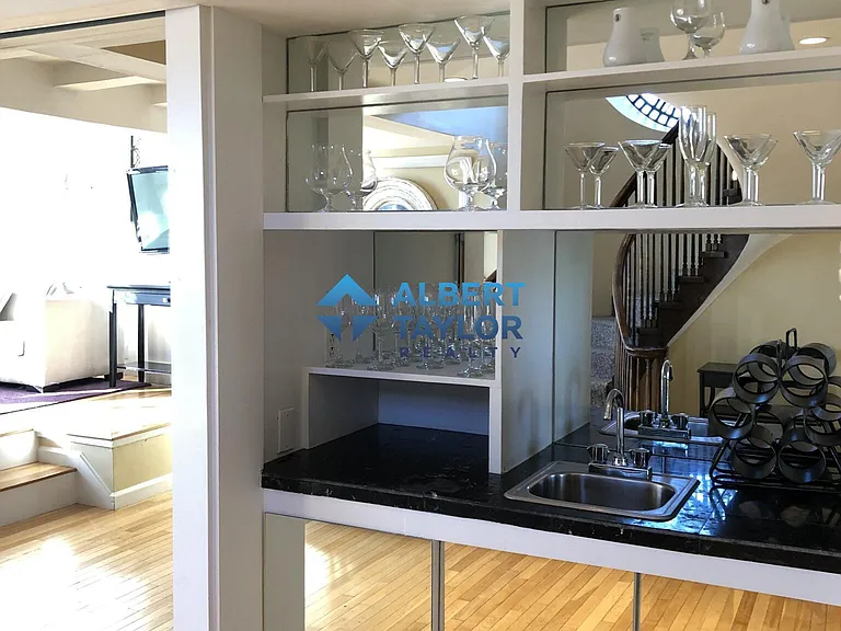 113 Beacon St #Penthouse 7 — Photo 21