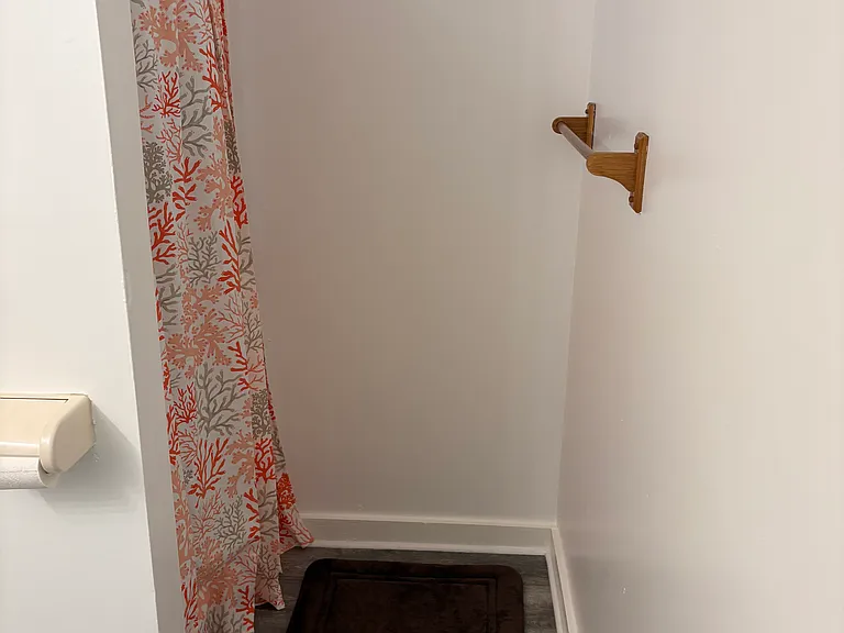 8512 Weldon Dr #BASEMENT — Photo 11