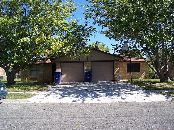2nd image of 206A Jason Dr