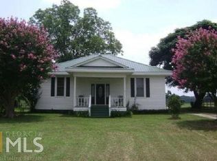 2069 Bond Dr, Elberton, GA 30635