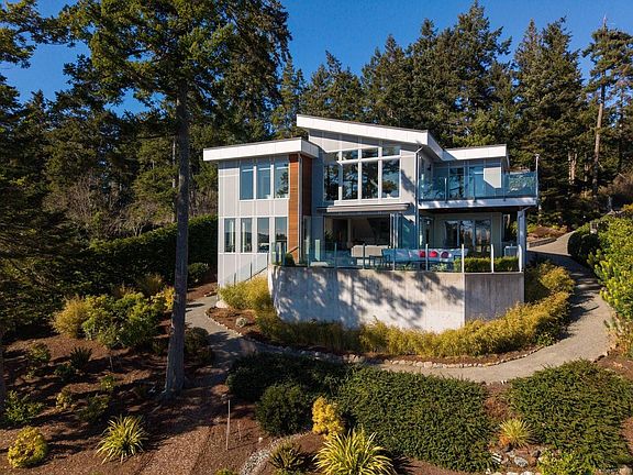 3rd image of 2355 Tryon Rd