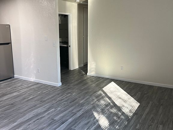 5th image of 225 Tahoe Ave APT A