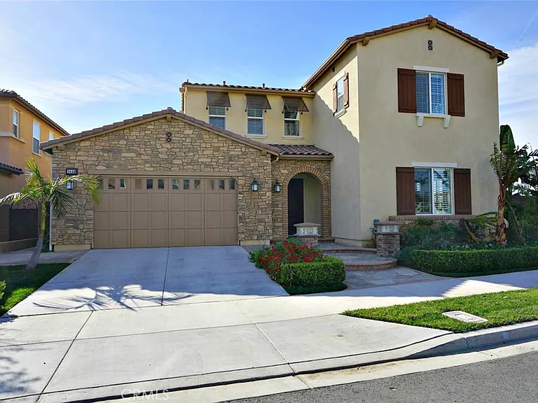 2448 E Roughneck Pl — Photo 25