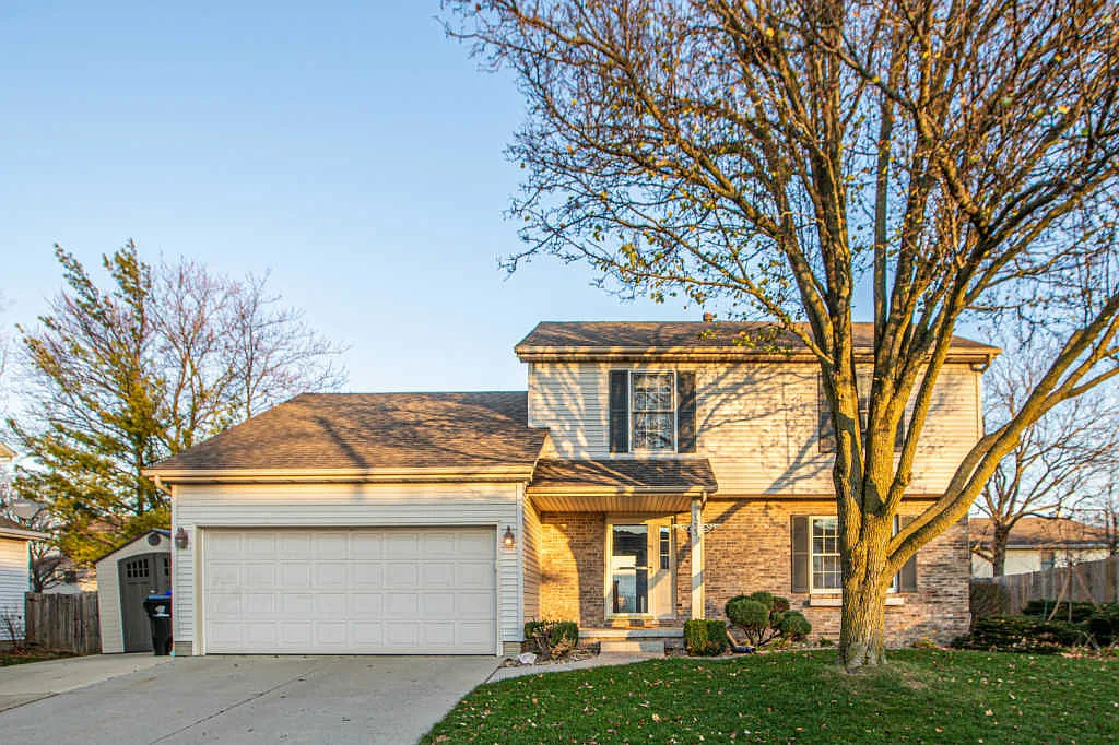 1223 Challis Dr photo 1