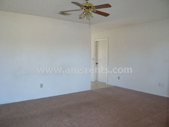 5th image of 130 Alderwood Dr