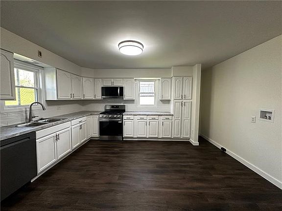 4th image of 1701 Old Butler Rd