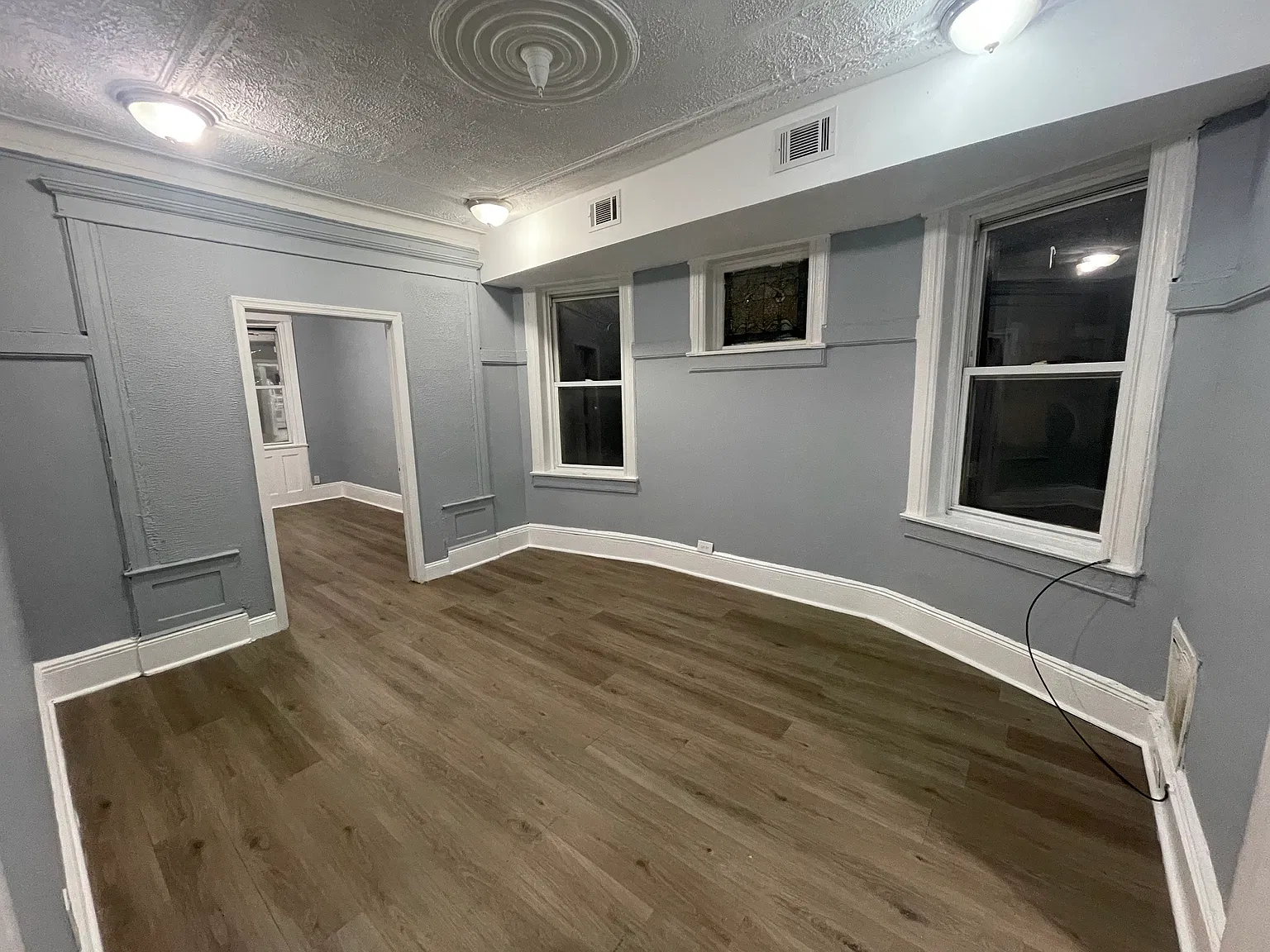 351 Forrest St — Photo 2