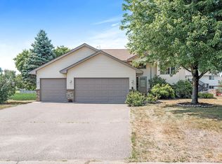 1113 S 2nd St, Princeton, MN 55371