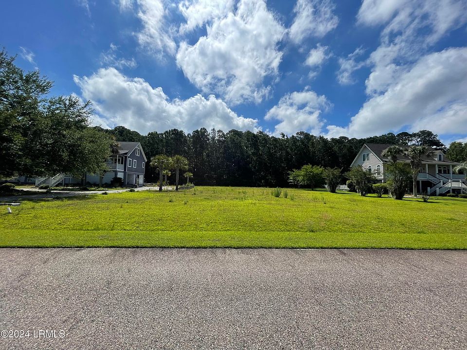 2nd image of 31 Bermuda Inlet Drive