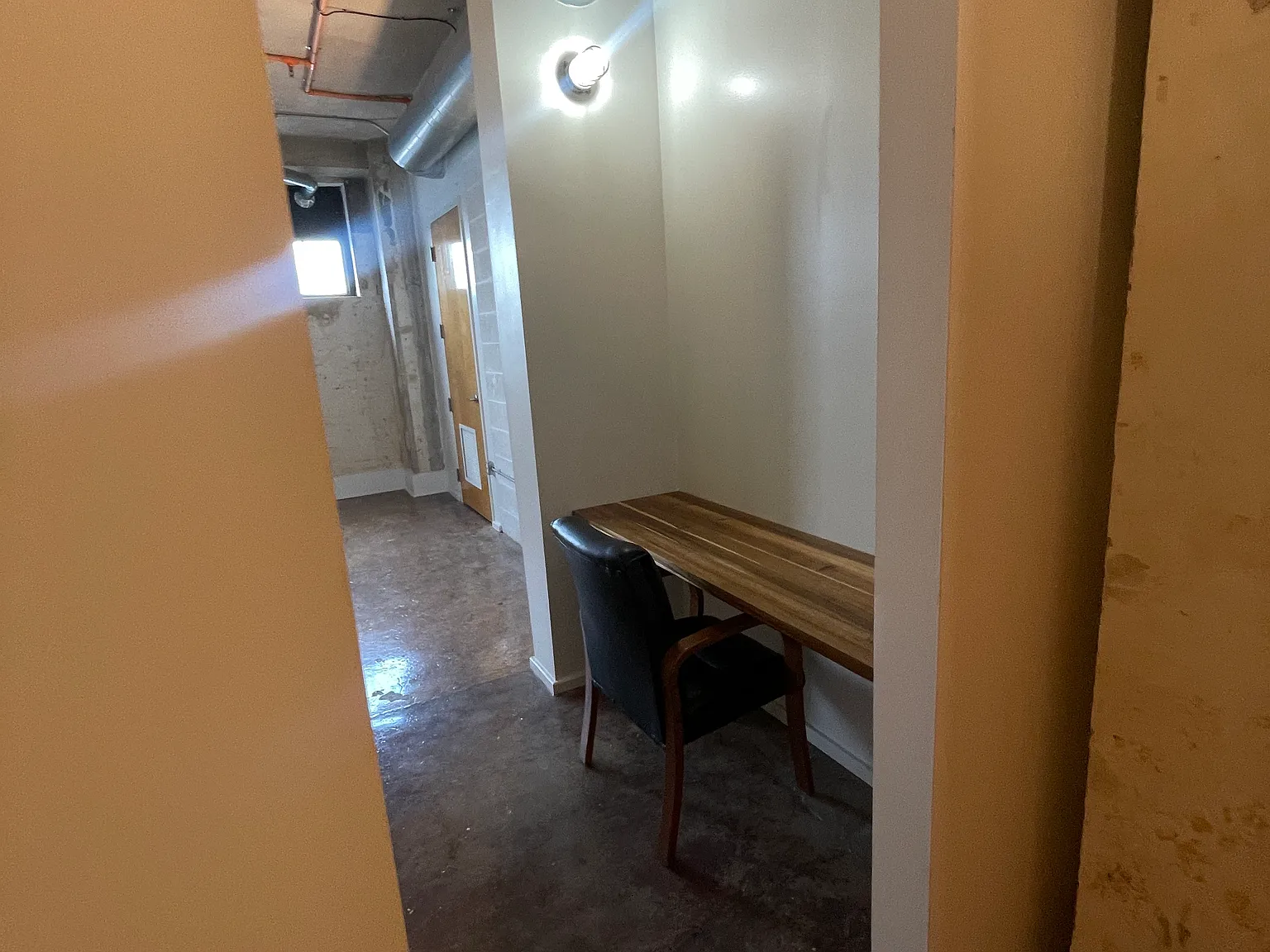 1 bed, 625 sqft, $1,700 — Photo 2