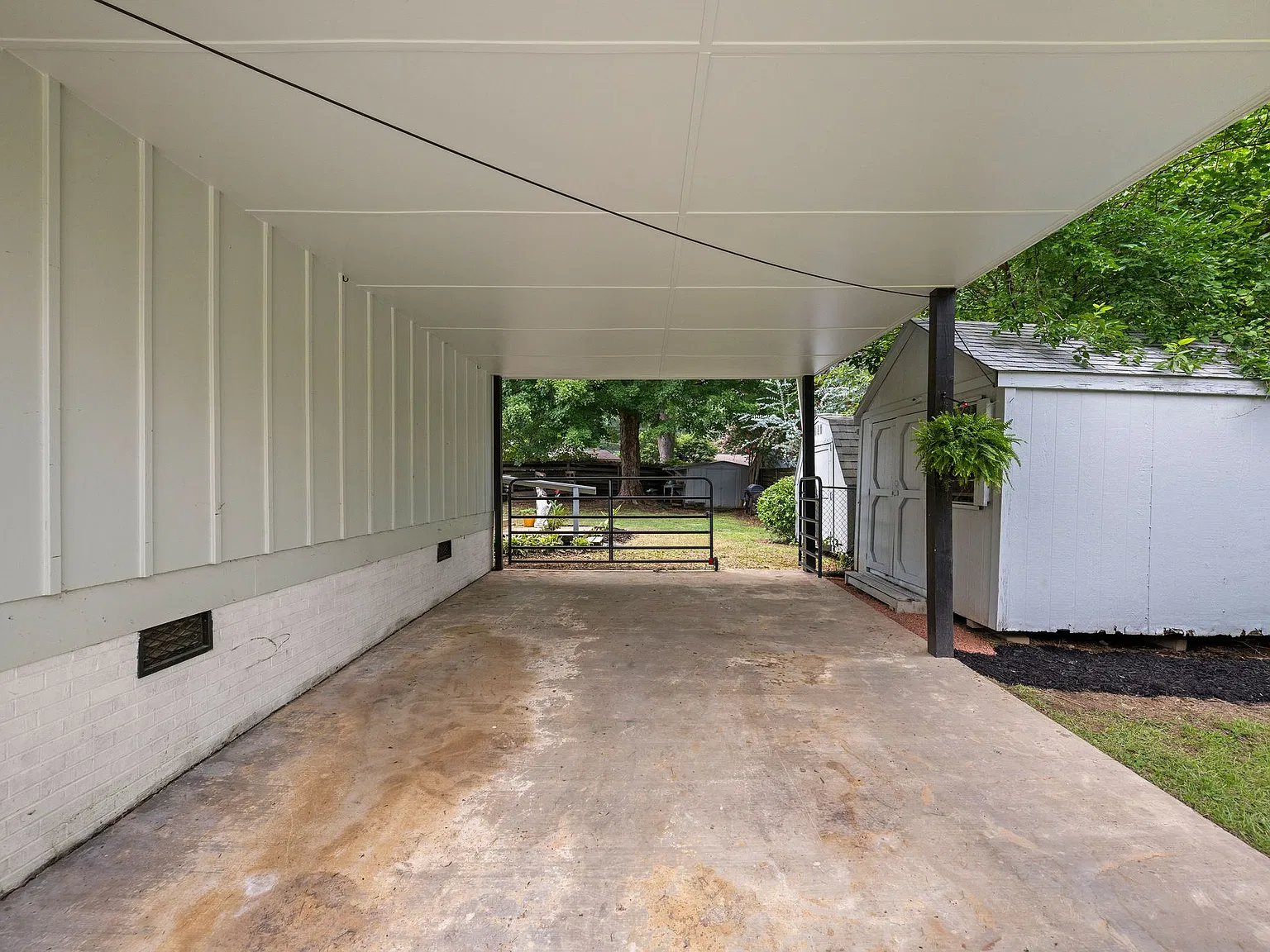3 bed, 1505 sqft, $2,300 — Photo 3