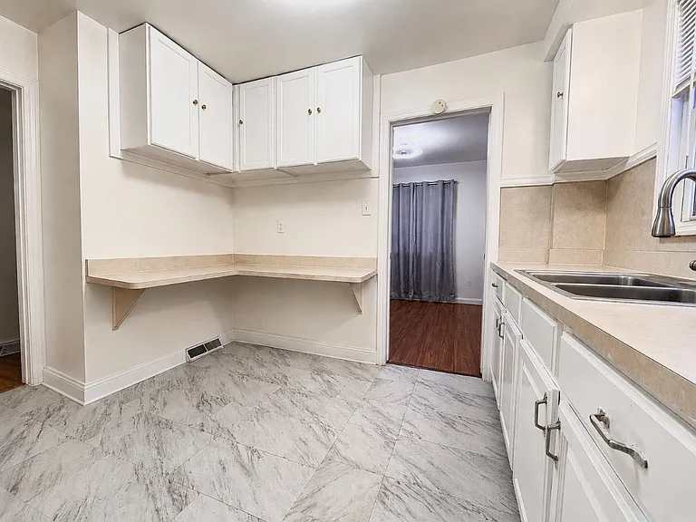 9297 Hartwell St — Photo 10