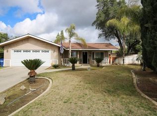 1152 W Beechwood Ave, Reedley, CA 93654