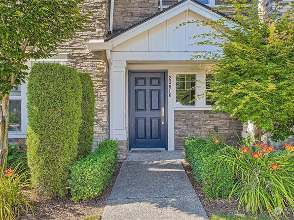 23910 SE 45th Place, Sammamish, WA 98029