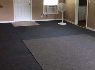 1206 N Mill St, Bowie, TX 76230