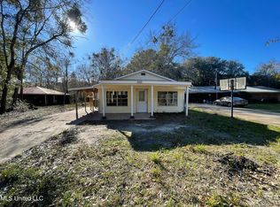2413 Orrell Dr, Gautier, MS 39553