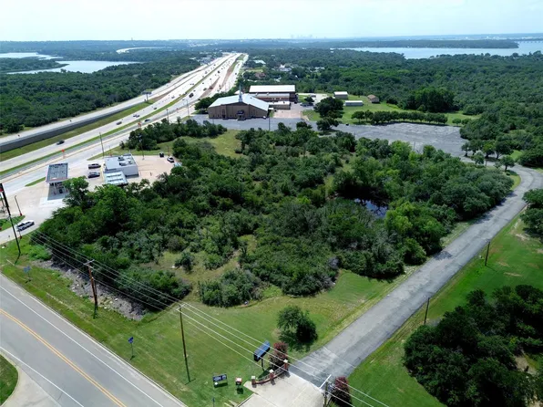 8677 Jacksboro Hwy, Lakeside, TX 76135