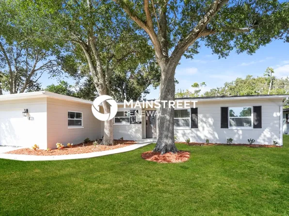 2053 Barcelona Dr S, Saint Petersburg, FL 33712