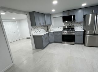 851 Throggs Neck Expy #1, Bronx, NY 10465