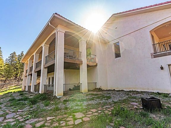 5th image of 8760 Ridge Rd