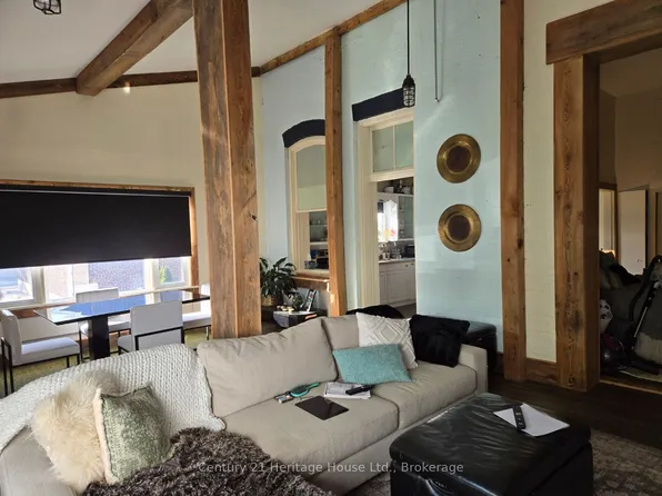221 Main St S #B, Wellington North, ON N0G 2L1