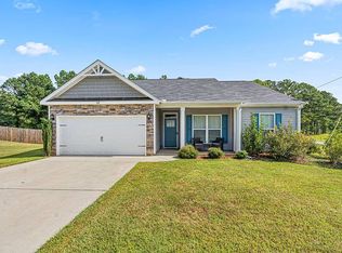 102 Claussen Dr, Greenwood, SC 29646