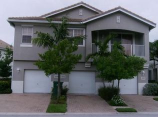 3268 Laurel Ridge Cir, Riviera Beach, FL 33404