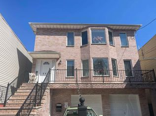 352 4th St, Jersey City, NJ 07302