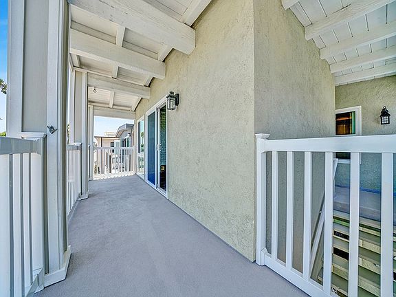 5th image of 7405 Seashore Dr APT B
