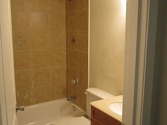 5th image of 5901 Orcutt Ave