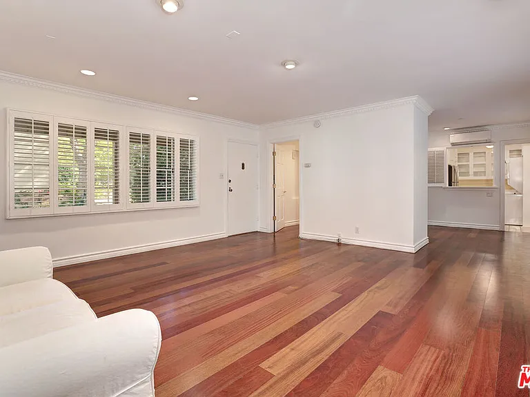 11901 W Sunset Blvd #104 — Photo 7