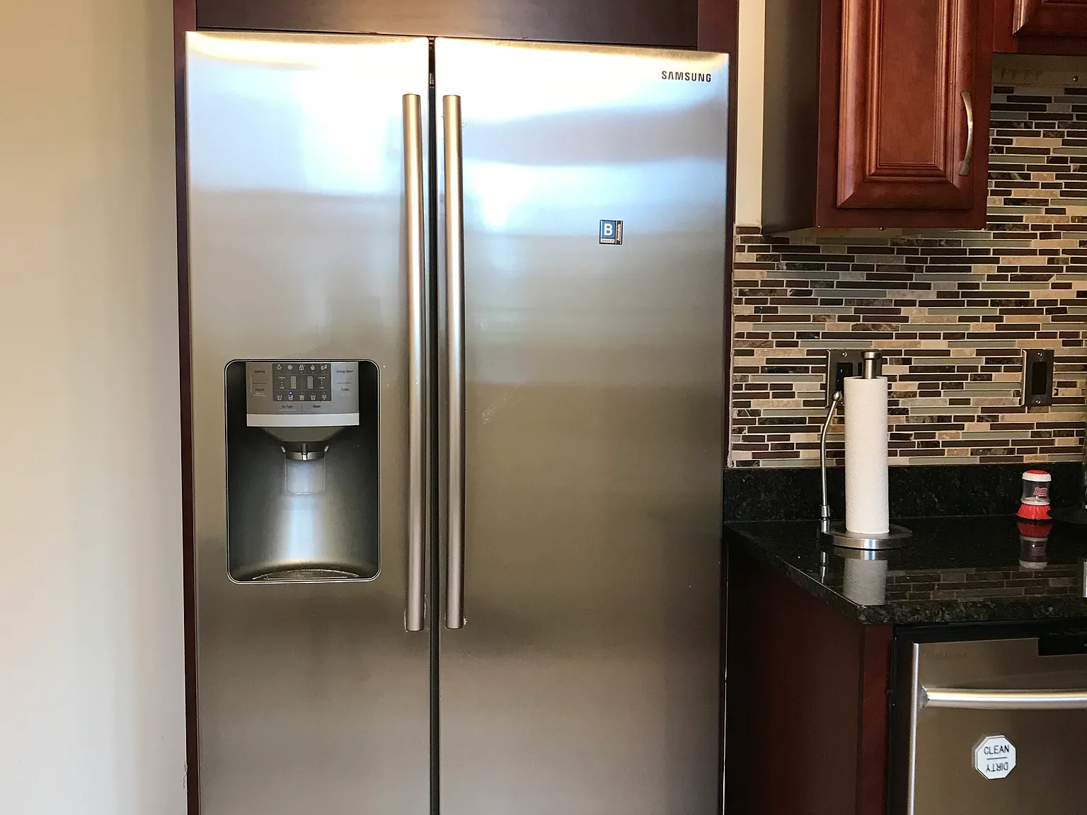1 bed, 900 sqft, $1,600 — Photo 4