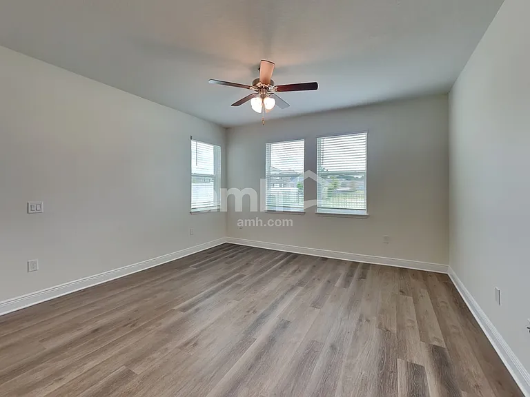 1035 Heavenly Dr — Photo 10