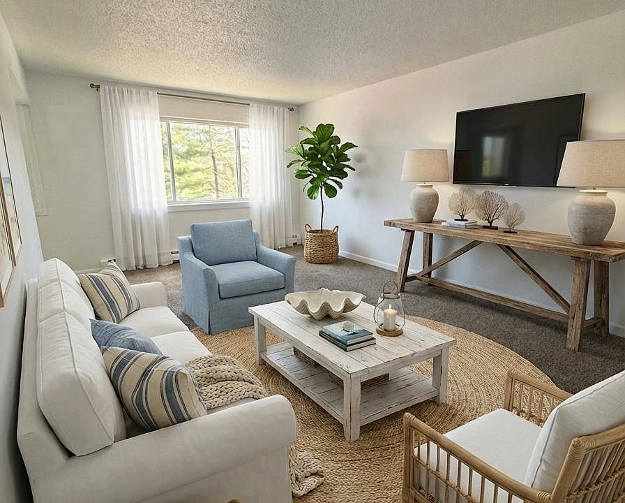 1st image of 595 Wagner Dr #9