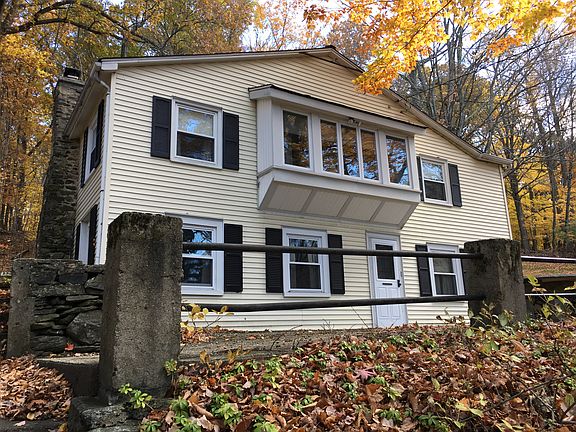 4th image of 45 Leroy St