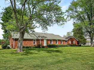 530 W Main St, Smithville, TN 37166