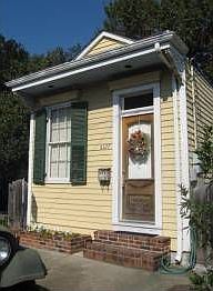 1st image of 6127 Laurel St