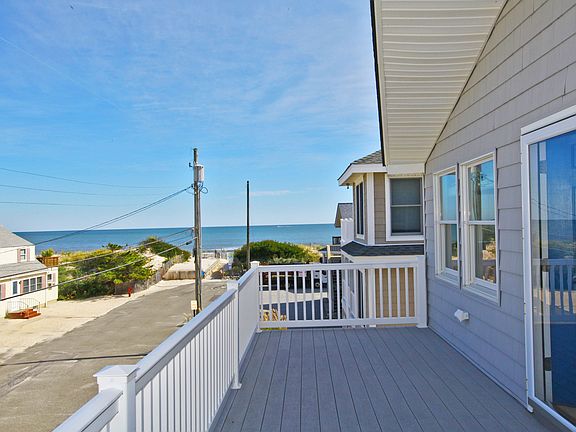 2nd image of 116 East Cape Cod Lane