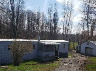 10878 Baker Rd, Cato, NY 13033
