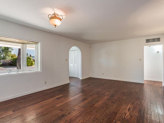 5th image of 3112 N 17th Ave