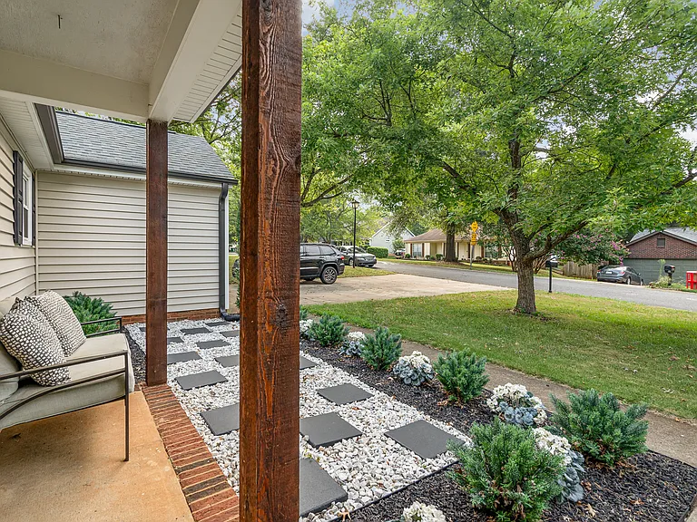 2812 Olde Whitehall Rd — Photo 6