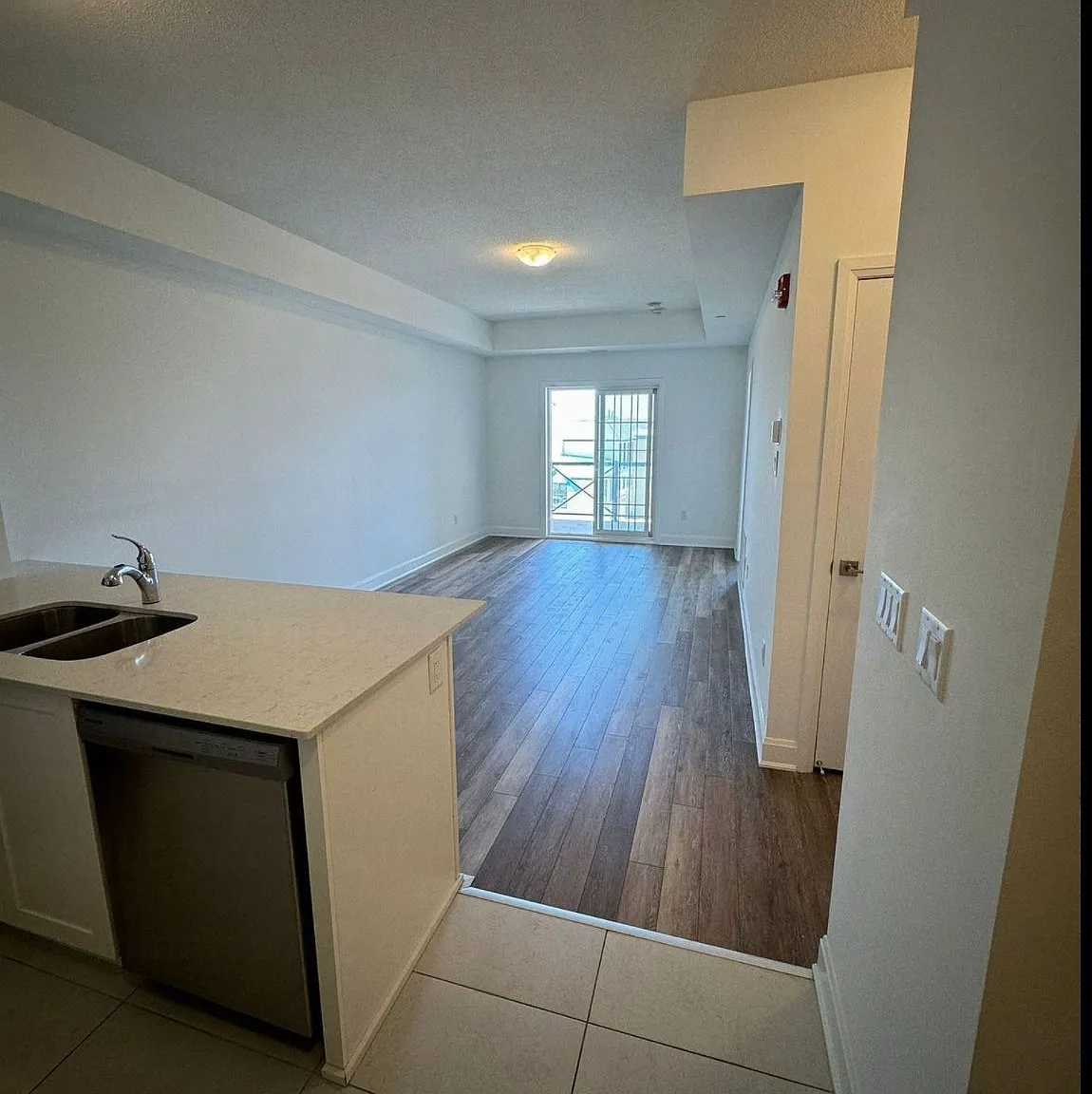 2 bed, $2,450 — Photo 2